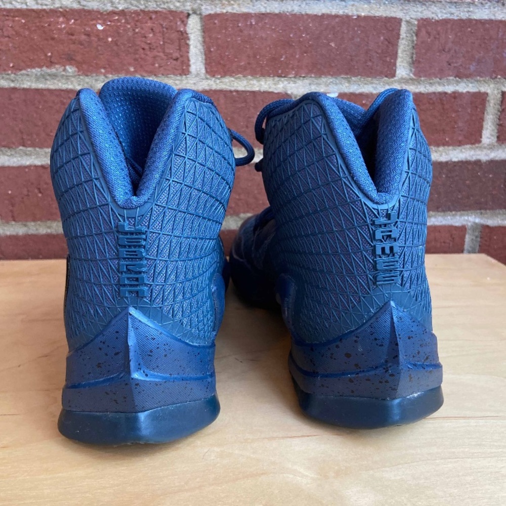 Nike Lebron 13 Elite Built For Battle - Picture 5 of 9